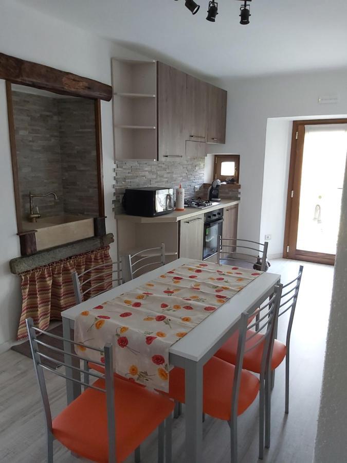 Casa Cimavilla Con Parcheggio Privato Gratuito Crevoladossola Экстерьер фото